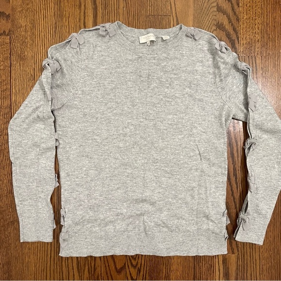 Ted Baker London Gray Sweater Bow Sleeves Cutout Lightweight Size 2 - Picture 1 of 10